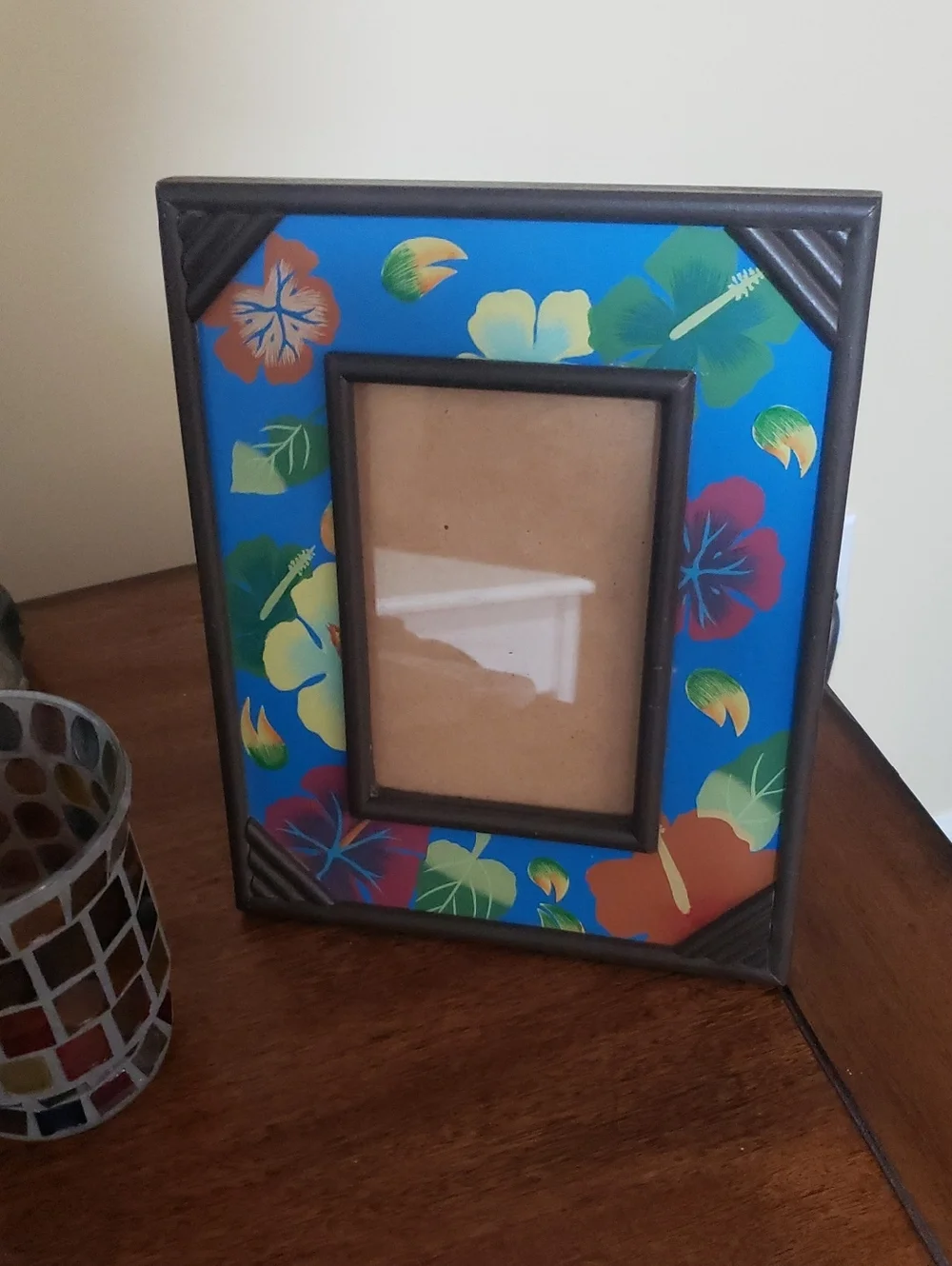 Tropical Floral Picture Frame - Holds 4 X 6 Photo
